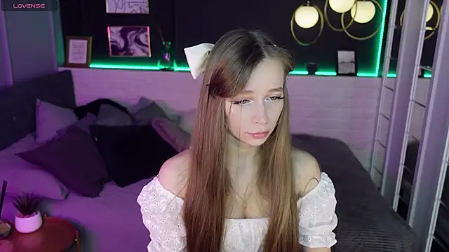 OliviaGentle online show from 20, 1, 2025