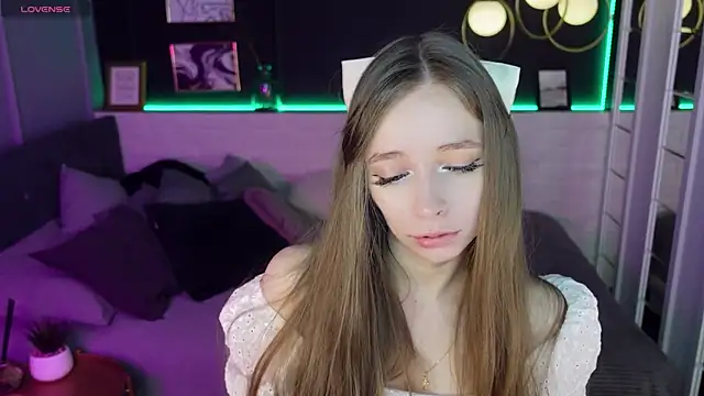 OliviaGentle online show from 20, 1, 2025