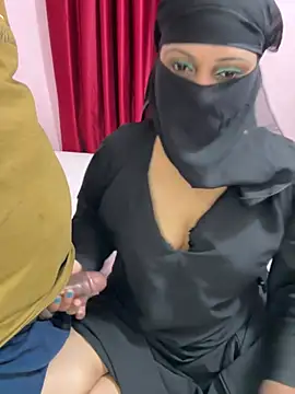 Snapshot of mickey_love chatting on 8, 8, 2026 mickey love online show from 8, 8, 2026