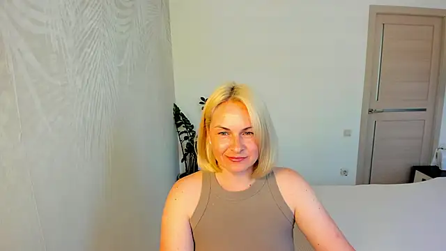 Snapshot of Alicee_Gracee chatting on 8, 6, 2026 Alicee Gracee online show from 8, 6, 2026