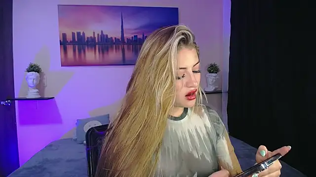 cristal-evanns online show from 13, 12, 2024