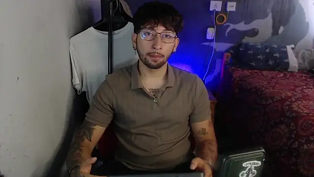 Dereck Dickson online show from 9, 11, 2025