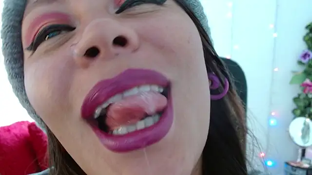 miss evoleth2 online show from 15, 4, 2026