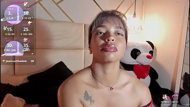 Snapshot of Nathaliajonees chatting on 21, 1, 2025 Nathaliajonees online show from 21, 1, 2025