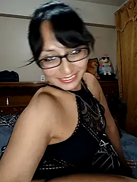 Lucy Chery online show from 14, 9, 2025