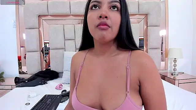 Snapshot of nicole_fisherr chatting on 1, 1, 2025 nicole fisherr online show from 1, 1, 2025