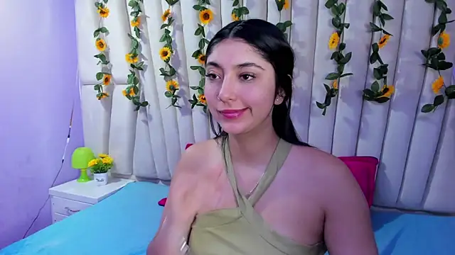 Lucy Anall  online show from 22, 2, 2025