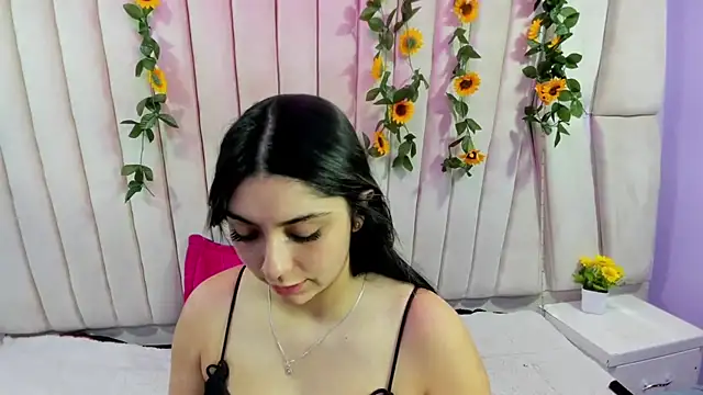 Lucy Anall  online show from 3, 10, 2025