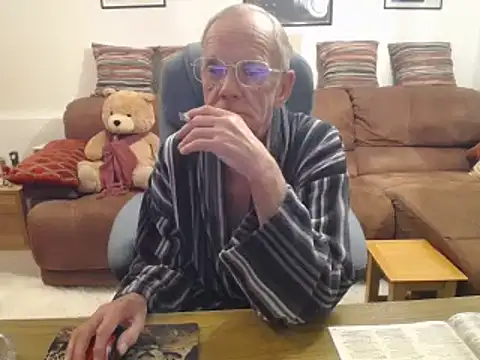 Snapshot of Ferret7777 chatting on 23, 4, 2026 Ferret7777 online show from 23, 4, 2026