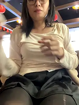 Bella0815 online show from 25, 11, 2025