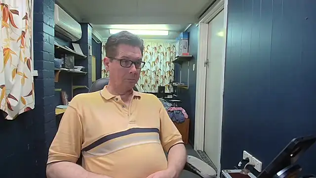 tilobinder online show from 26, 10, 2025