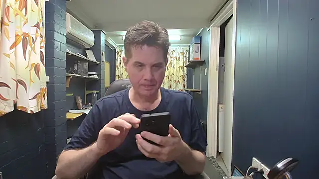 tilobinder online show from 18, 2, 2026