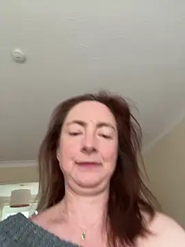 LouiseTswing online show from 10, 1, 2025