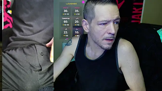 Snapshot of MasterForgedRayy chatting on 12, 1, 2025 MasterForgedRayy online show from 12, 1, 2025