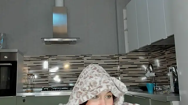 Snapshot of andrea_x_ chatting on 9, 3, 2025 andrea x online show from 9, 3, 2025