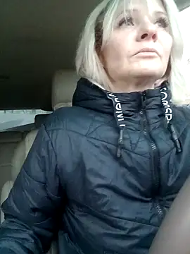 Snapshot of Milen_Milf chatting on 5, 12, 2024 Milen Milf online show from 5, 12, 2024