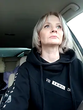 Snapshot of Milen_Milf chatting on 23, 12, 2024 Milen Milf online show from 23, 12, 2024