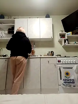 Snapshot of Milen_Milf chatting on 29, 12, 2024 Milen Milf online show from 29, 12, 2024