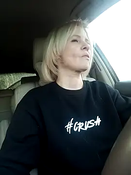 Snapshot of Milen_Milf chatting on 5, 2, 2025 Milen Milf online show from 5, 2, 2025