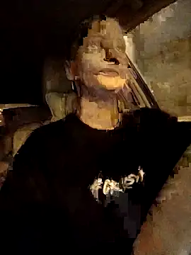 Snapshot of Milen_Milf chatting on 28, 2, 2025 Milen Milf online show from 28, 2, 2025