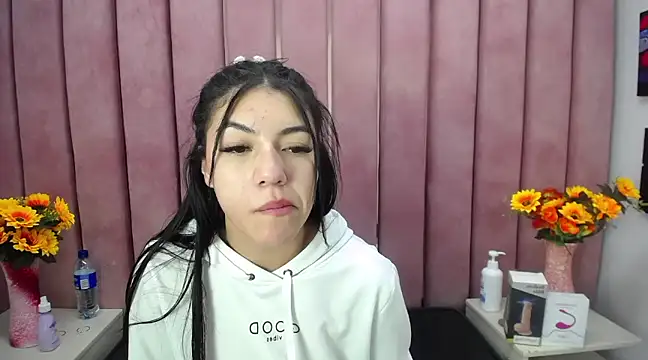 Poly Sasha  online show from 14, 3, 2025