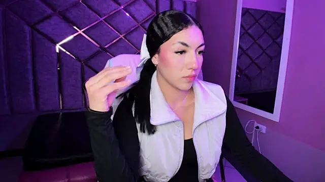 Poly Sasha  online show from 14, 3, 2026