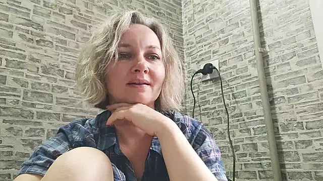 EdithManning online show from 13, 1, 2025