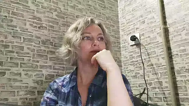 EdithManning online show from 13, 1, 2025