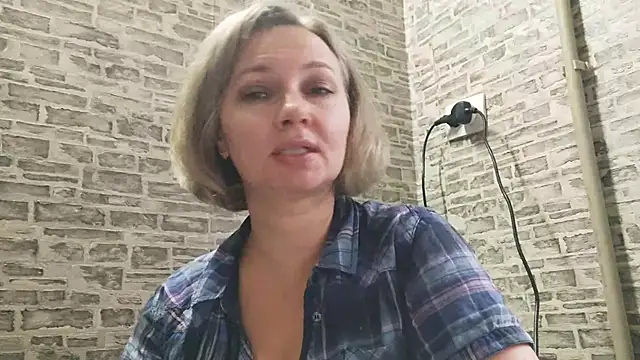 EdithManning online show from 24, 1, 2025