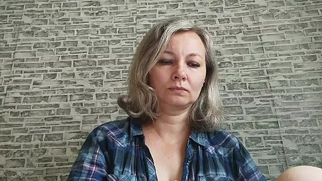 EdithManning online show from 11, 9, 2025