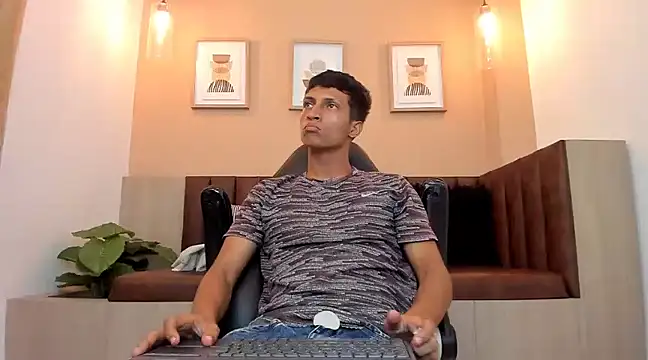 wolf james123 online show from 2, 2, 2025