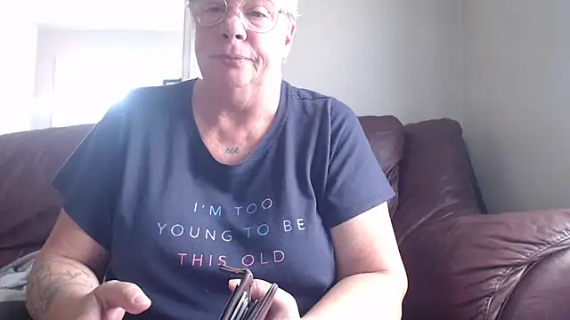 canadiancougar1965 online show from 21, 10, 2025