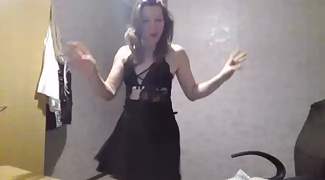 VselenaSun402 online show from 27, 1, 2025