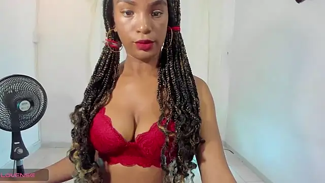 Snapshot of Zaya_Smith chatting on 15, 10, 2025 Zaya Smith online show from 15, 10, 2025