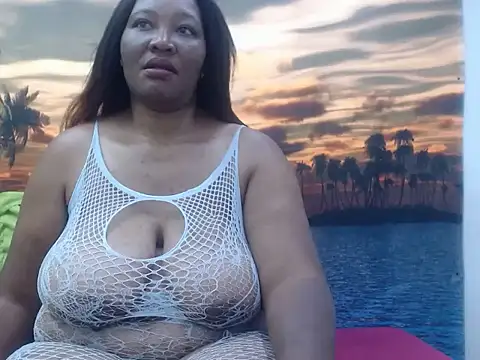 Snapshot of chubbydoll122 chatting on 24, 5, 2026 chubbydoll122 online show from 24, 5, 2026