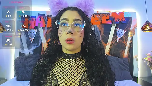 Snapshot of antonelllepiercee chatting on 23, 10, 2025 antonelllepiercee online show from 23, 10, 2025