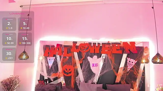 Snapshot of antonelllepiercee chatting on 24, 10, 2025 antonelllepiercee online show from 24, 10, 2025