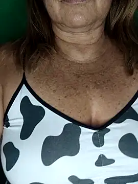 Kasandra Ho online show from 19, 10, 2025