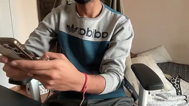 Snapshot of meatycronn chatting on 11, 2, 2026 meatycronn online show from 11, 2, 2026