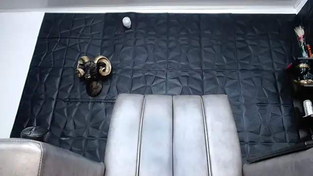 Hanna Fox 69 online show from 28, 2, 2026