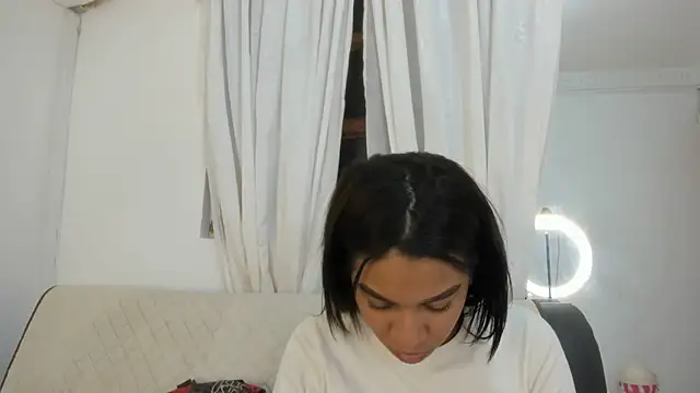 Fernanda brown18 online show from 27, 10, 2025