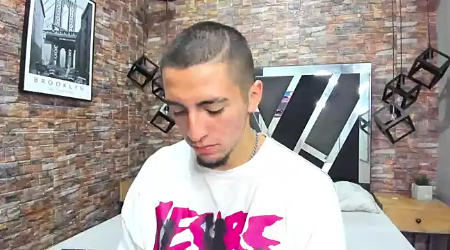 Snapshot of King_Dante_ chatting on 7, 1, 2025 King Dante online show from 7, 1, 2025