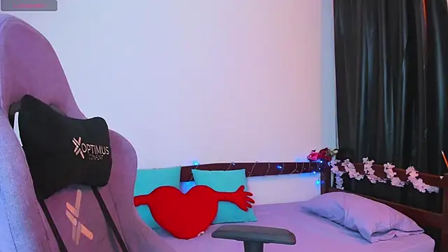 Snapshot of _Moon_Johnson chatting on 25, 2, 2026 Moon Johnson online show from 25, 2, 2026