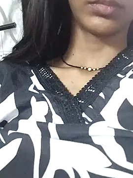 Snapshot of Aaliya_Love chatting on 16, 1, 2025 Aaliya Love online show from 16, 1, 2025