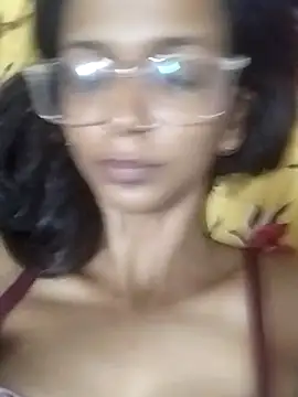 Snapshot of Aaliya_Love chatting on 2, 3, 2025 Aaliya Love online show from 2, 3, 2025