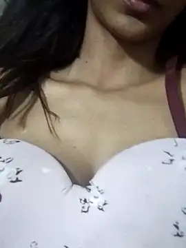 Snapshot of Aaliya_Love chatting on 16, 3, 2025 Aaliya Love online show from 16, 3, 2025