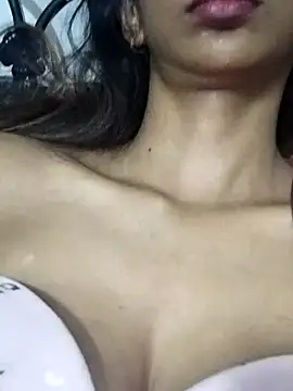 Snapshot of Aaliya_Love chatting on 19, 3, 2025 Aaliya Love online show from 19, 3, 2025