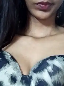 Snapshot of Aaliya_Love chatting on 18, 9, 2025 Aaliya Love online show from 18, 9, 2025