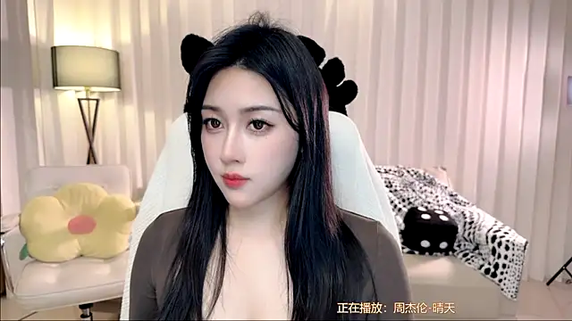 K-moumou online show from 3, 11, 2025