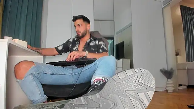 welcometo hell online show from 3, 10, 2025